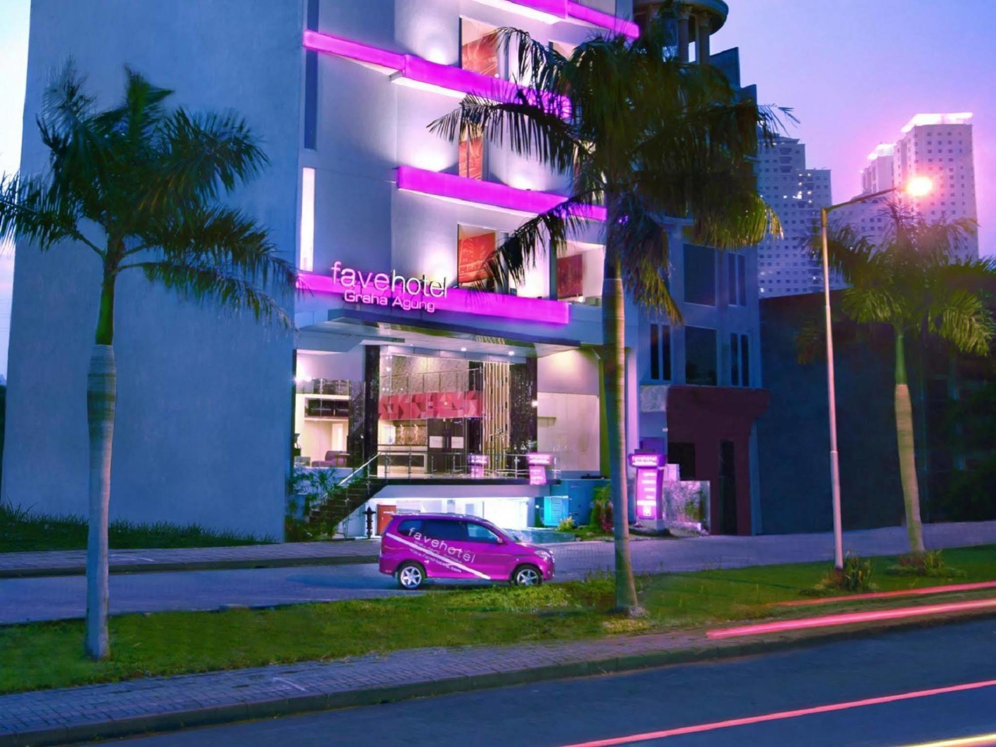 Favehotel Graha Agung Сурабая Екстериор снимка